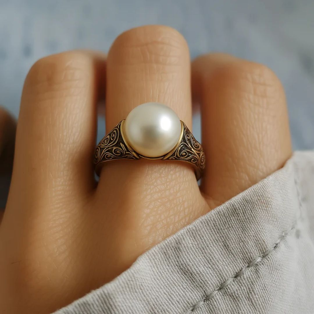 Anillo vintage elegante de perla natural