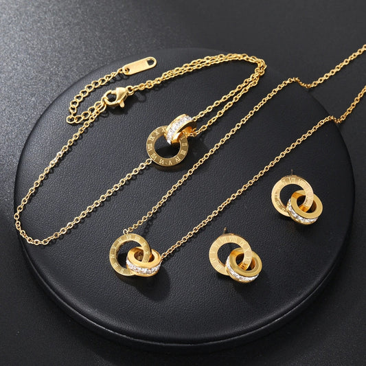 Conjunto de collar y círculo romano en oro