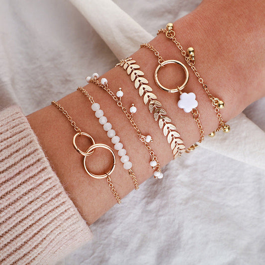 Conjunto exclusivo de pulseras antiguas de colección vintage