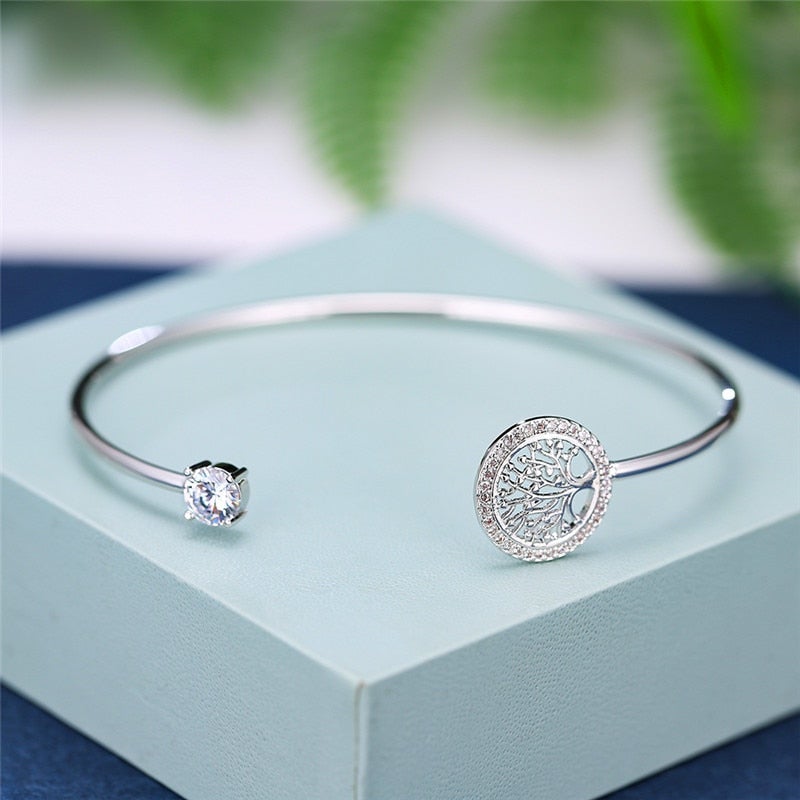Pulsera ajustable elegante con diseño de árbol de la vida para un look excepcional
