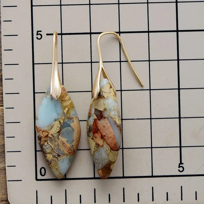 Pendientes de piedra natural en forma de lágrima