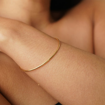 Pulsera simple de oro