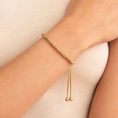 Pulsera de oro con perlas
