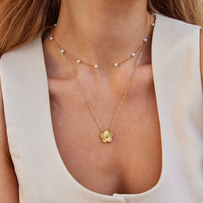 Collar de Perlas de Oro Reina