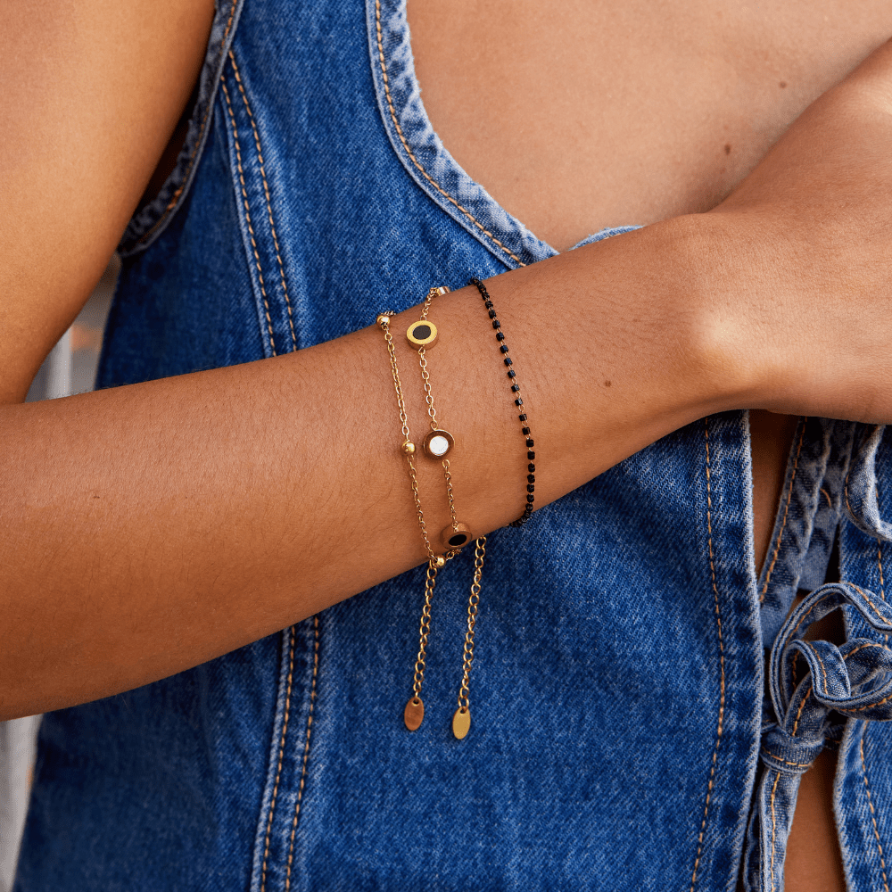 Pulsera de piedra blanca y negra