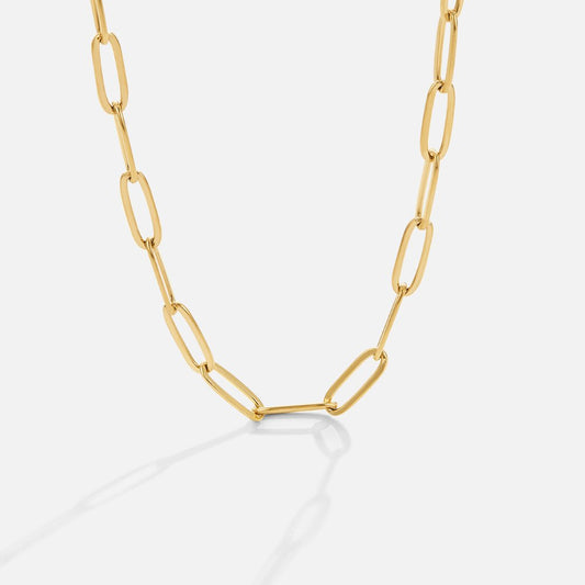 Collar de oro con clips