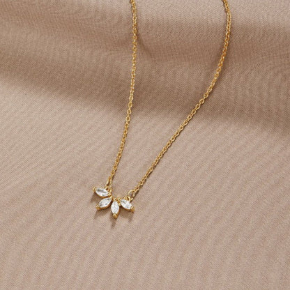 Collar Omelia Hoja de Cristal
