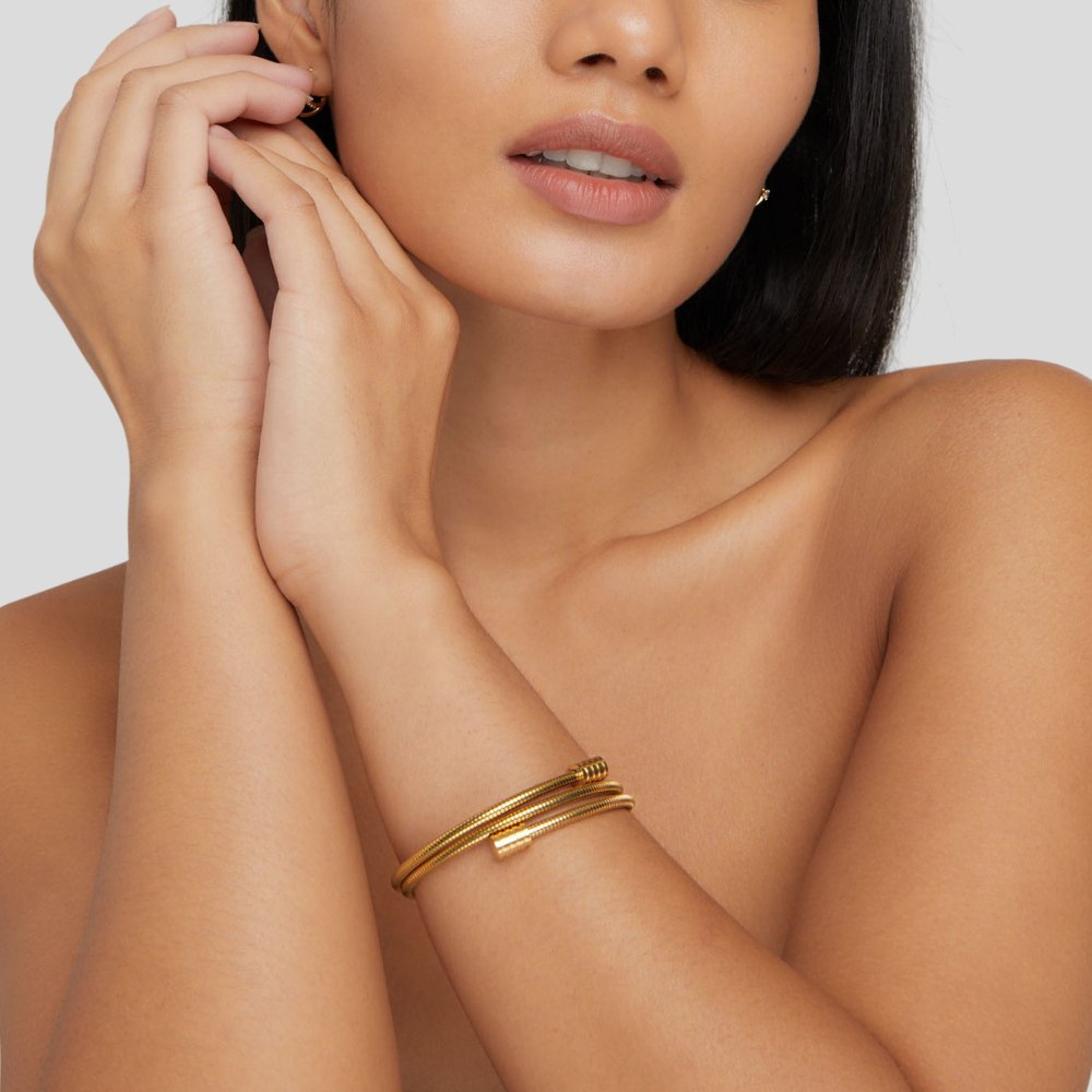 Pulsera de oro trenzado