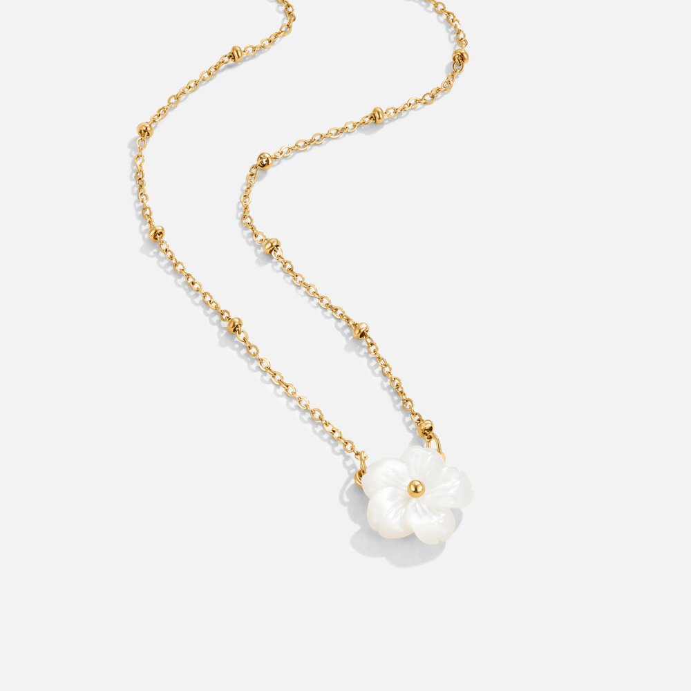 Collar de pétalos de gran tamaño